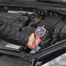 Laden Sie das Bild in den Galerie-Viewer, EASYmaxx Endoskopkamera - Mit LED-Licht - 120 cm Kamerakabel - rot